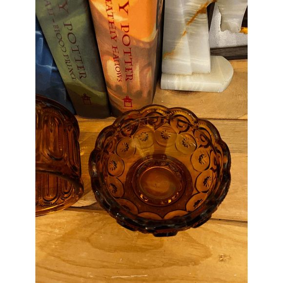 Vintage L.E. Smtih Moon and Stars Glass Yellow Amber Fairy Lamp - Picture 4 of 4